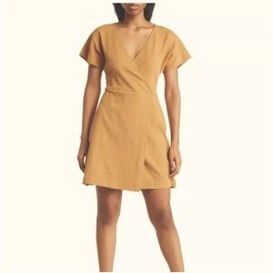 Madewell Cross Front Fltter Sleeve Camel Faux Wrap Dress Size Medium EUC